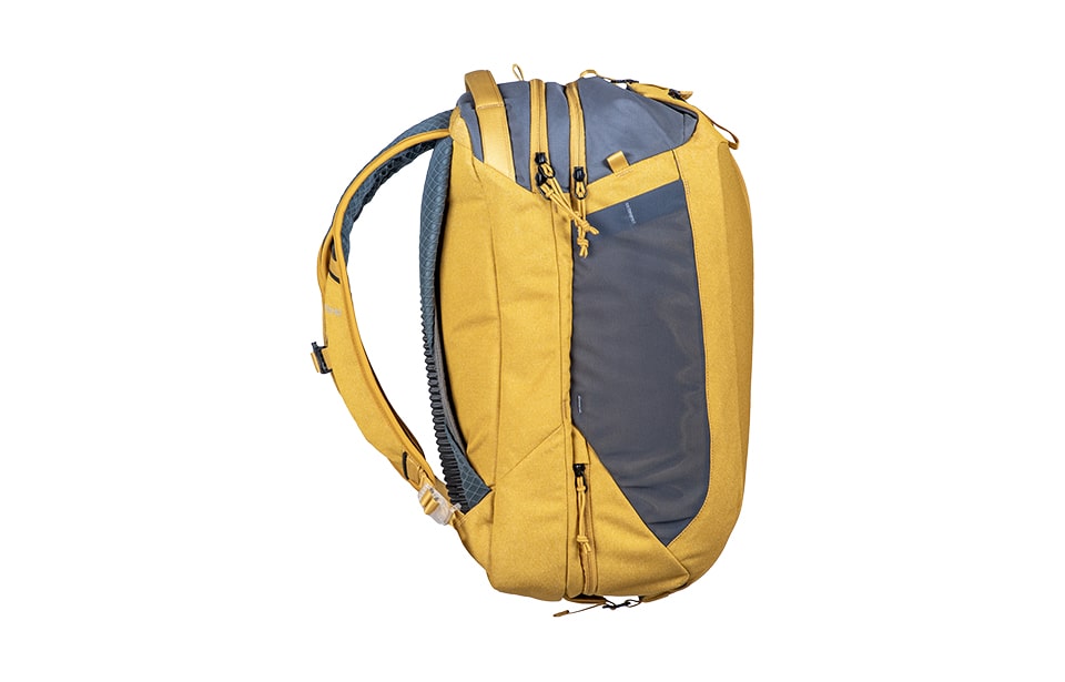 VANTAGE™30L Endless Promise<sup>®</sup> Everyday Adventure Daypack