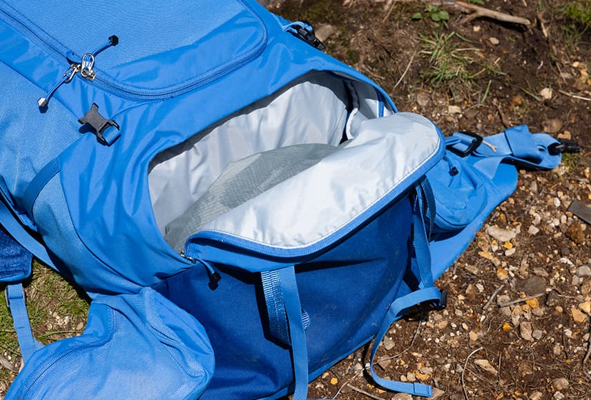 ボトムコンパートメント