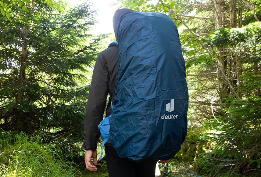 専用レインカバー付属